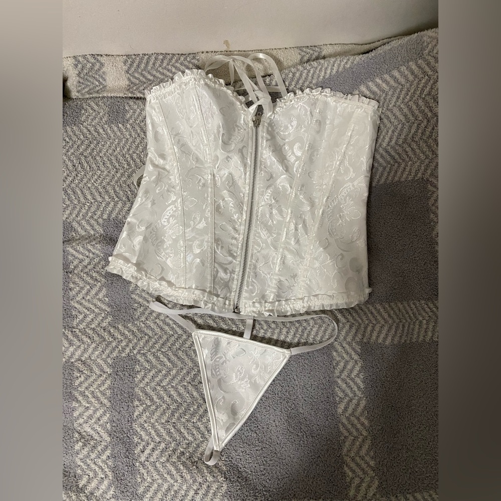 White corset + panty set